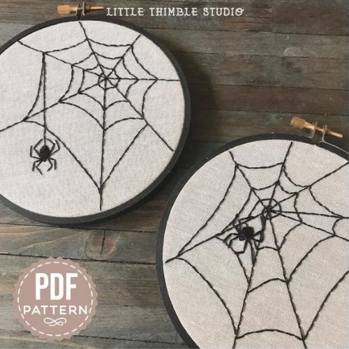 Schema di ricamo ragnatela di Halloween - di LittleThimbleStudios