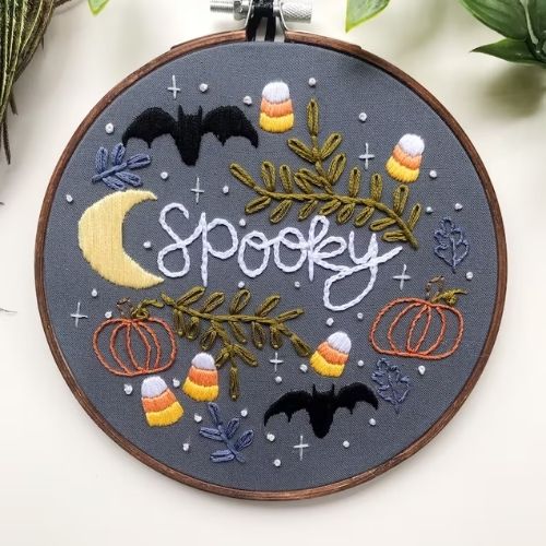 Halloween spettrale - di flossandhoopshop su Etsy